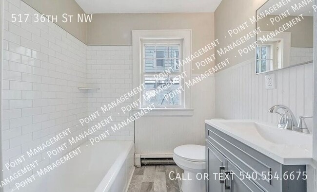 Building Photo - 517 36th St