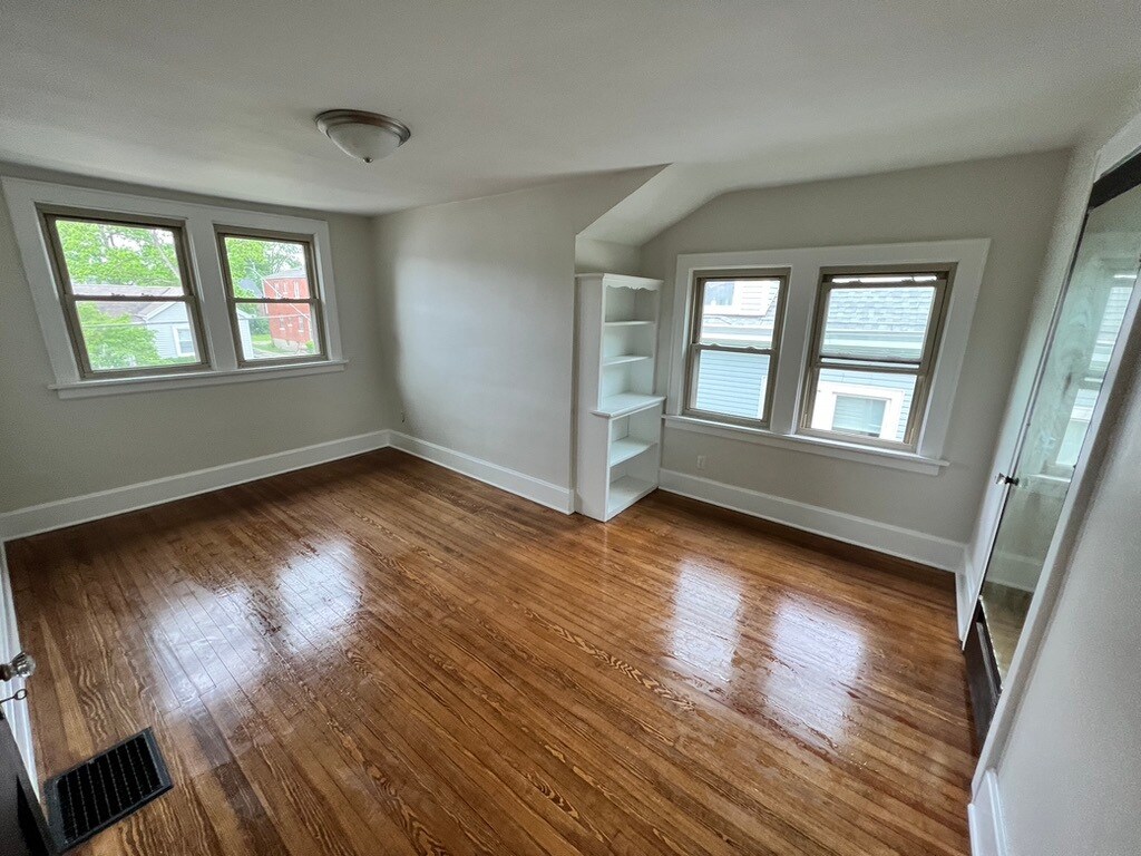 Upstairs Bedroom #3 - 6816 Park Ave