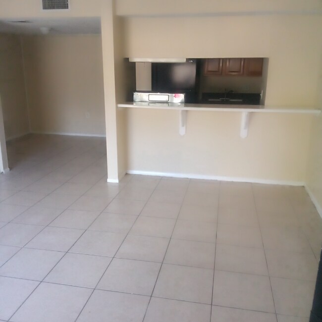 7650 Forest City Rd 7650 Forest City Rd Orlando FL 32810 Apartment