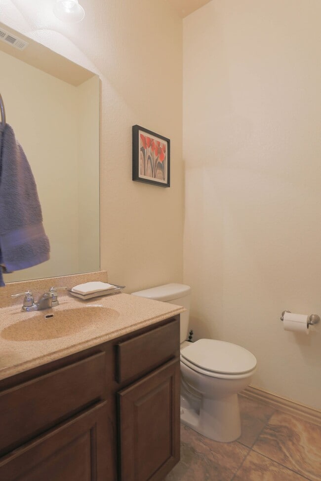 Building Photo - 2300 Dovetail St