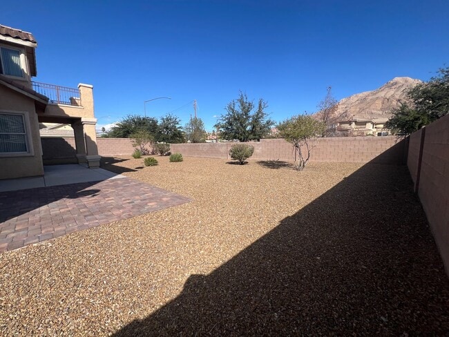Building Photo - OVER 4000 SQ. FT. EXECUTIVE HOME IN GATED COMMUNITY