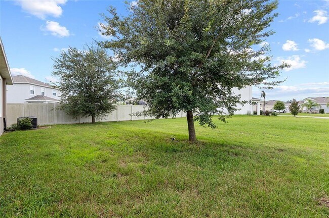 Building Photo - 33034 Sand Creek Dr
