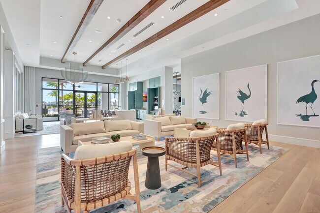 Building Photo - 9901 Regency Wy