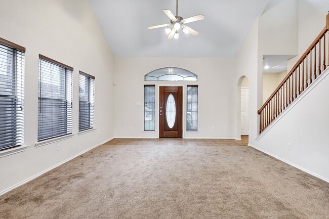 Building Photo - 10410 Weser Ln