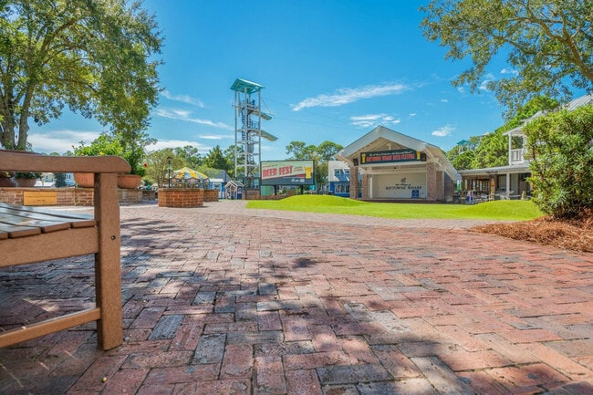 Building Photo - 2469 Bungalo Ln