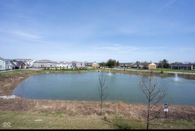 Building Photo - 1099 Valentine Ln