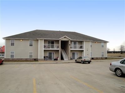 Building Photo - Pin Oak Apartments