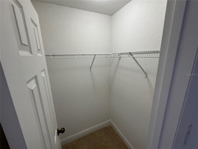 Building Photo - 5533 Chrishire Way