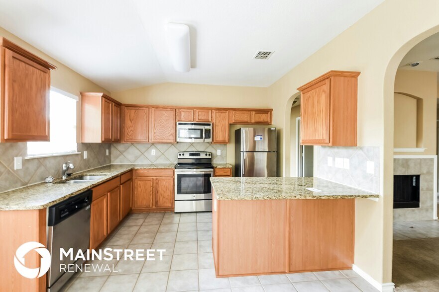 Building Photo - 3810 Blue Oak Pass
