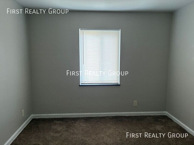 Building Photo - 3129 S. Smithville-#3