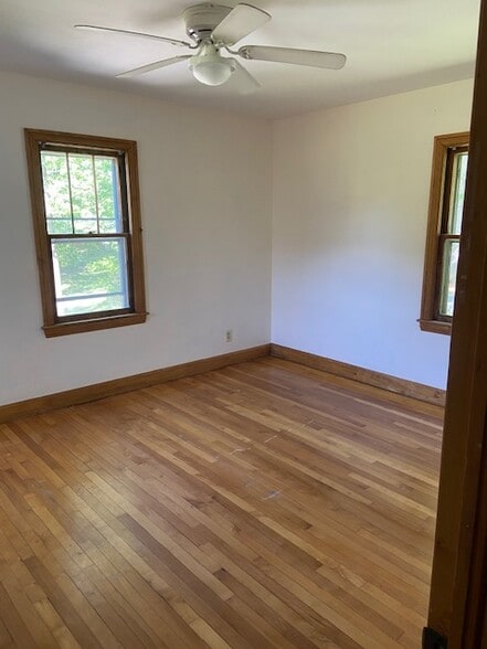 Building Photo - 3774 Cherokee Rd