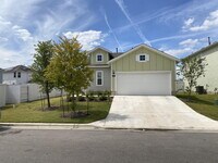 Building Photo - "Charming 2-Bed, 2-Bath Retreat with 1,327...