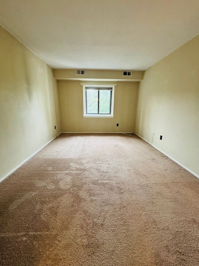 Building Photo - 20 Dougherty Blvd