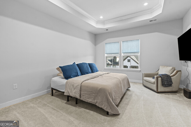 Building Photo - 205 Climbing Ivy Cir