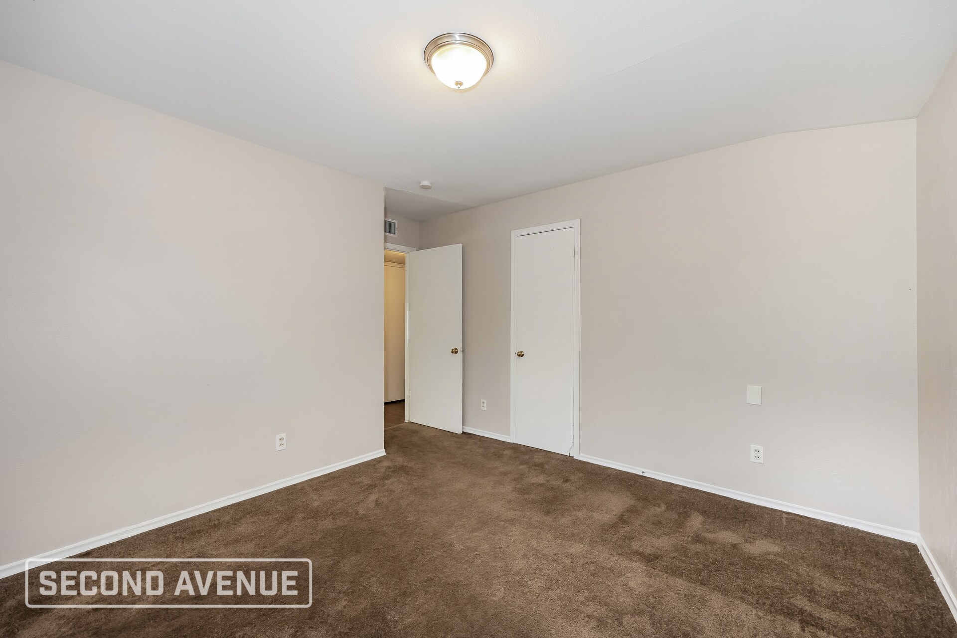 Building Photo - 3347 Navajo Pl