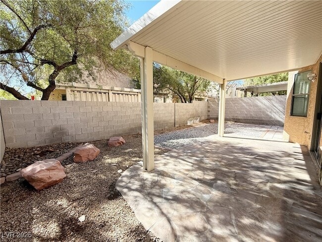 Building Photo - 9101 Dorrell Ln