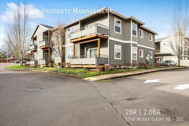Building Photo - 1236 Mcgee Ct NE