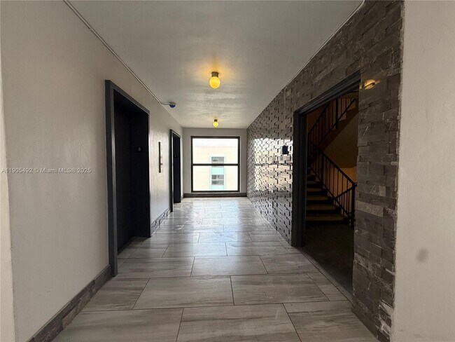 Building Photo - 15600 NW 7th Ave