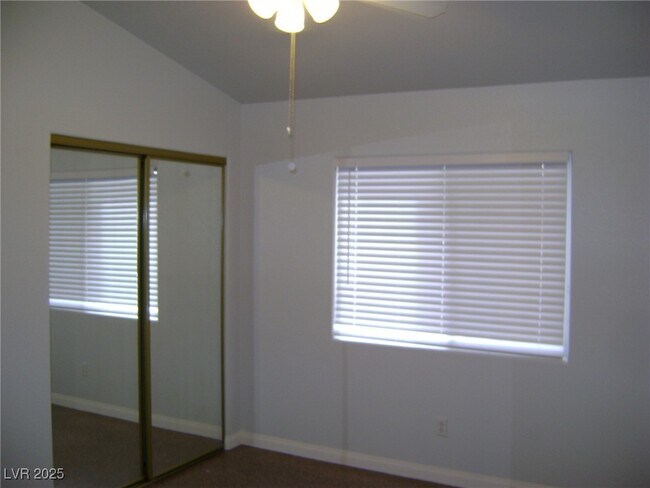 Building Photo - 1753 Sunflower Ct