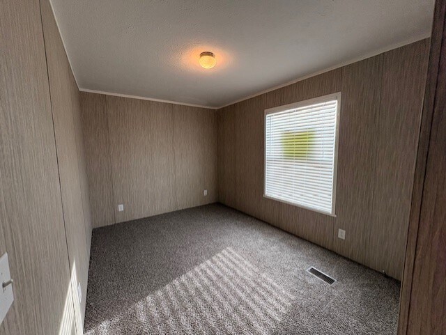 Building Photo - 180 W Orleans Ct