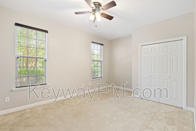 Building Photo - 5216 Tilton Dr