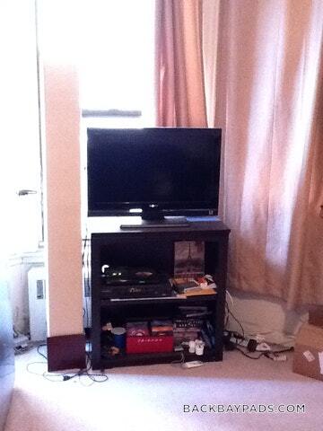 Building Photo - 384 Commonwealth Ave