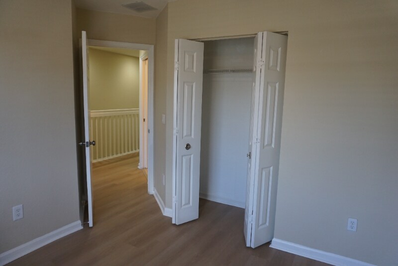 Building Photo - 971 Tortuga Dr