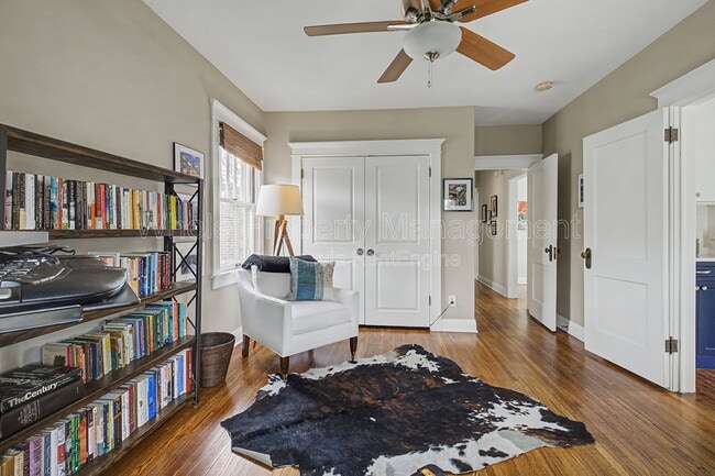 Building Photo - 449 Lafayette St