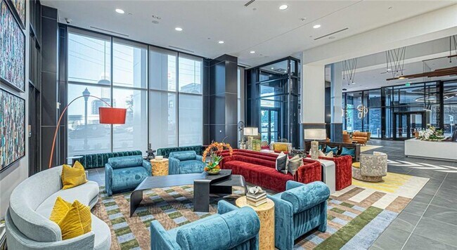 Building Photo - 1301 Spring St NW