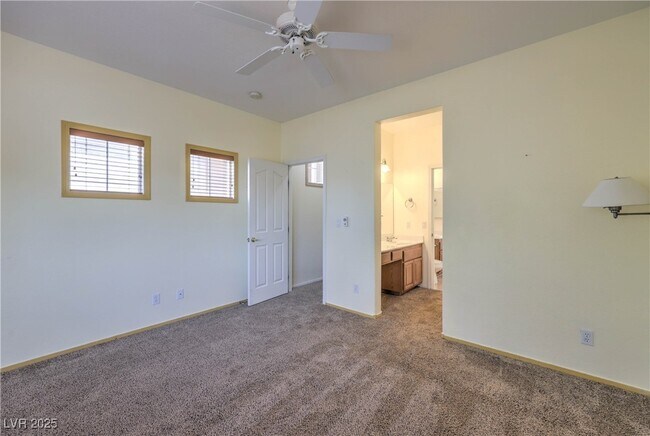 Building Photo - 10504 Narra Pl
