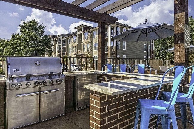 Grill - 106 Locomotive Ln