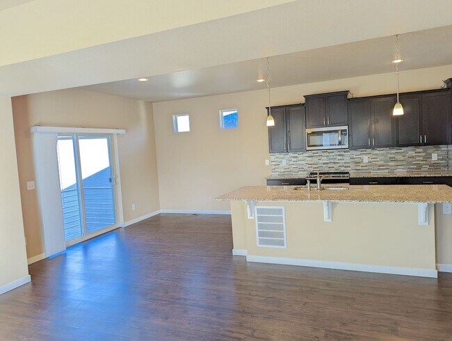 Building Photo - Banning Lewis home on Timberlake Loop for Rent!!