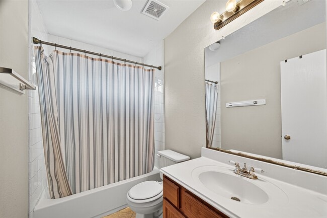 Building Photo - 6407 Capridge Dr