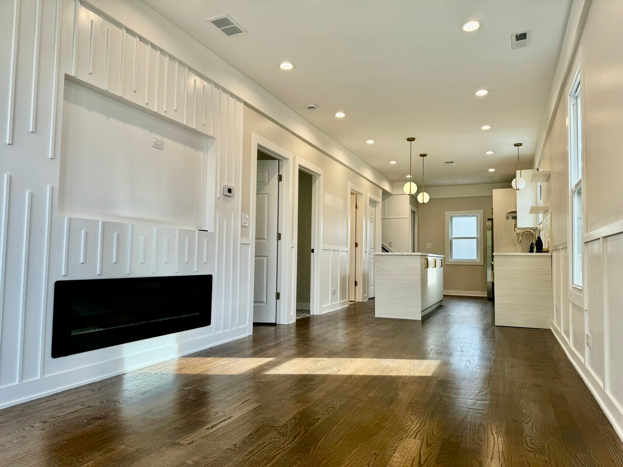 Building Photo - 3135 S 53rd Ave