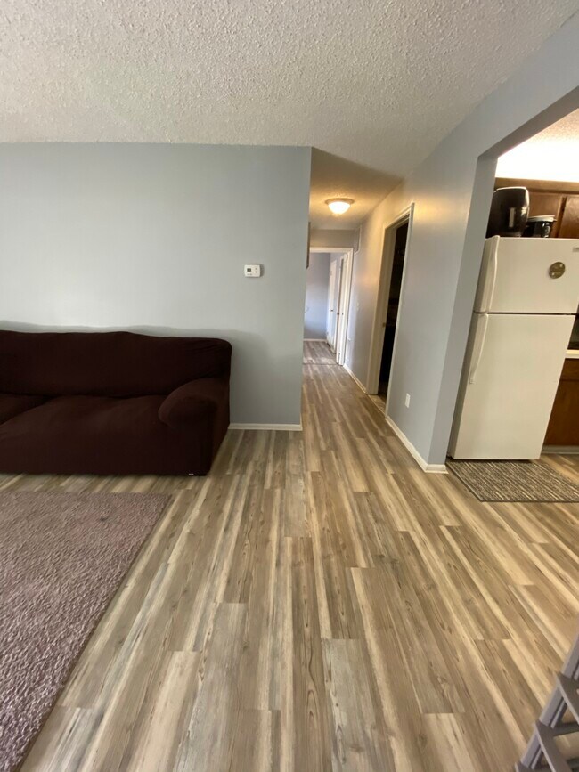 Building Photo - 109 Sussex Pl