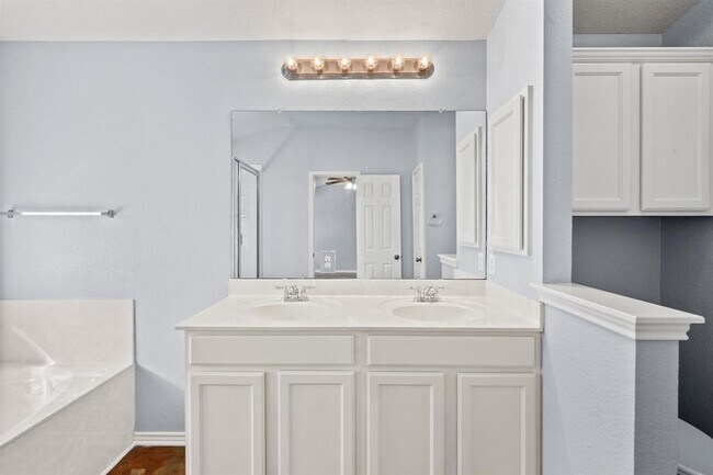 Building Photo - 3321 Winding River Trail