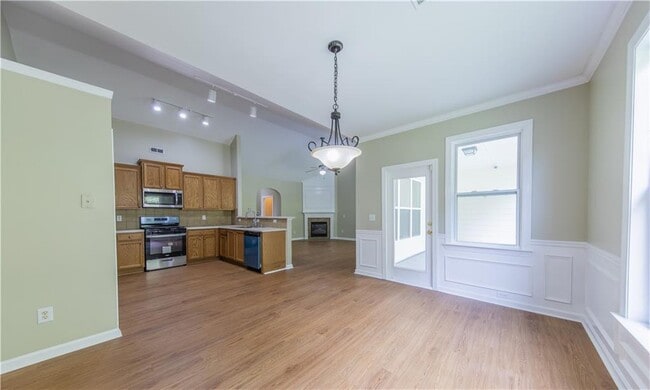 Building Photo - 3502 Aberdeen Way