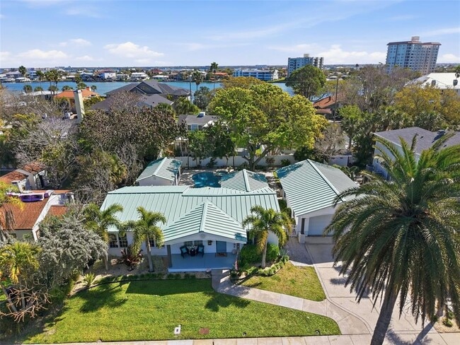 Building Photo - 759 Lantana Ave