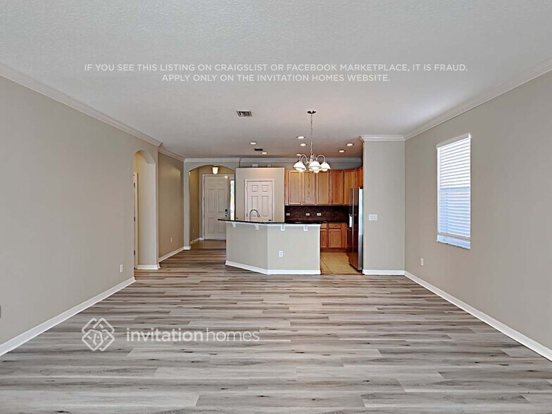 Building Photo - 20422 Falling Rock Dr