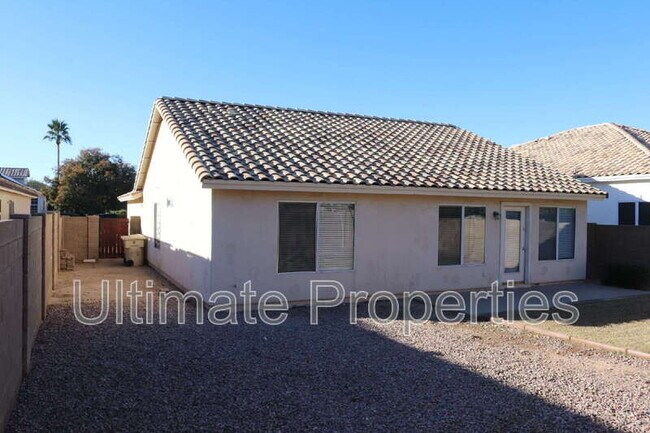 Building Photo - 7132 W La Senda Dr