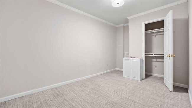 Building Photo - 2787 Parliament Ct