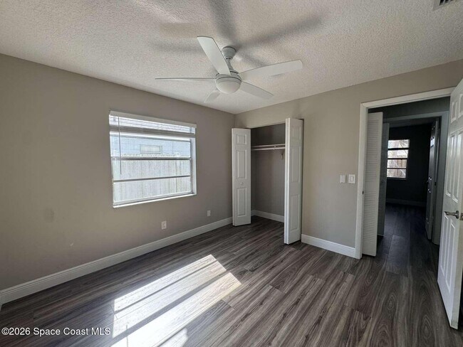 Building Photo - 1583 White Cap Way