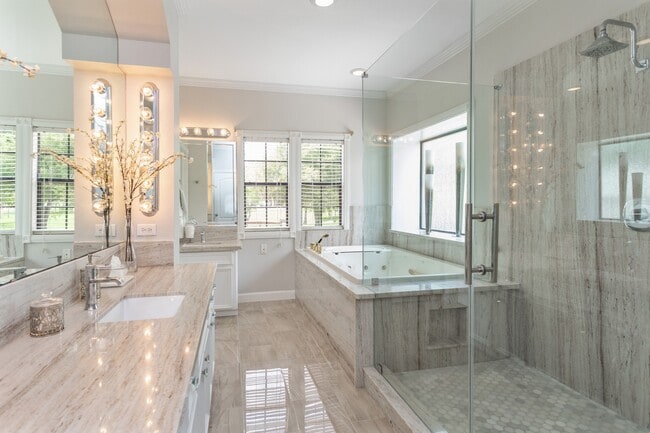 Building Photo - 9108 Quail Ridge Dr