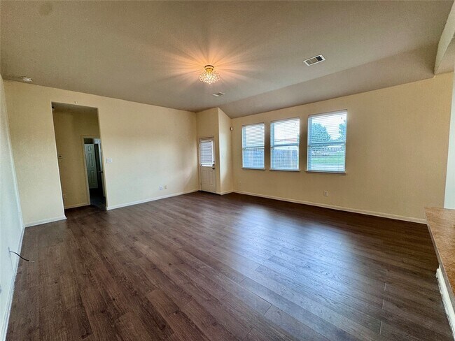 Building Photo - 3302 Allington Ct