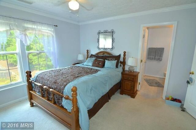 Building Photo - 8534 Pine Meadows Dr