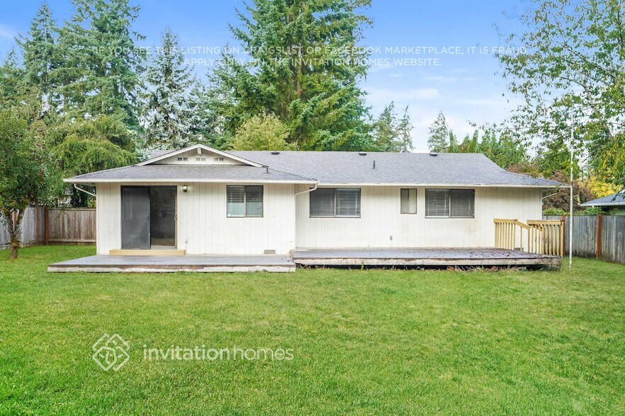 Building Photo - 2134 Hemlock St SE