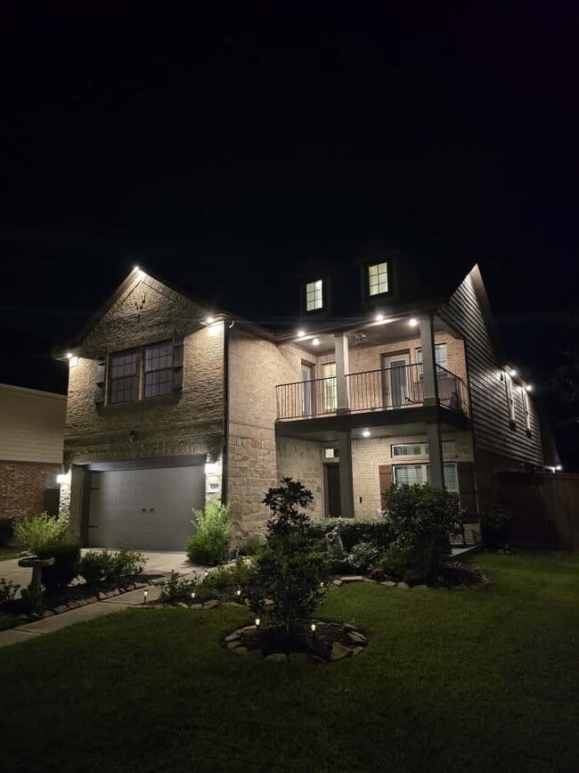 Building Photo - 6207 Rosehill Harvest Loop