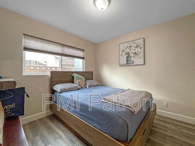 Building Photo - 6724 Sequoia Dr