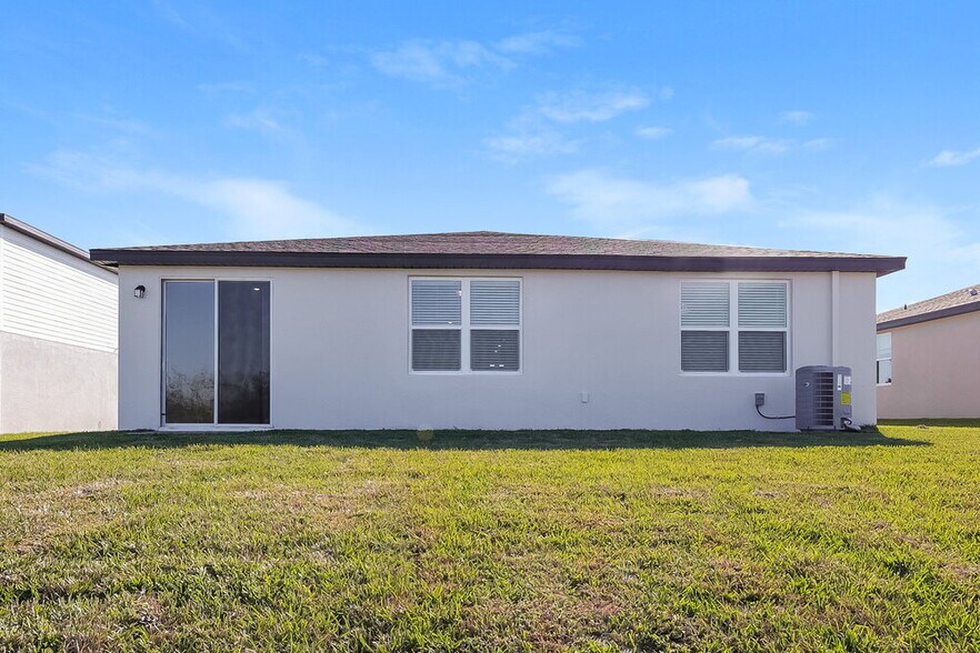 Building Photo - 1142 Oak Vly Dr