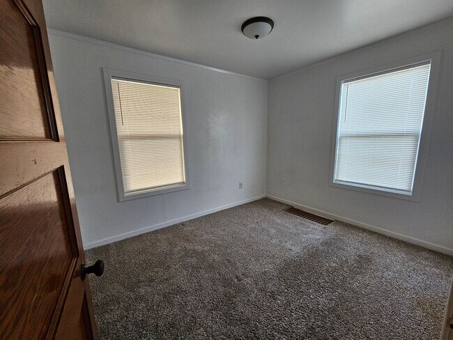 Building Photo - 2 Bed 1 Bath Home in the Heart of Richland